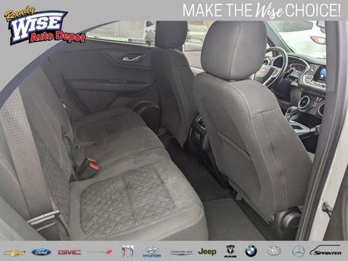Used 2019 Chevrolet Blazer LT image 18