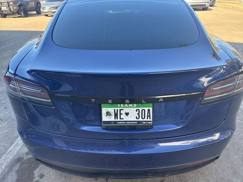 Used 2023 Tesla Model S Base image 14