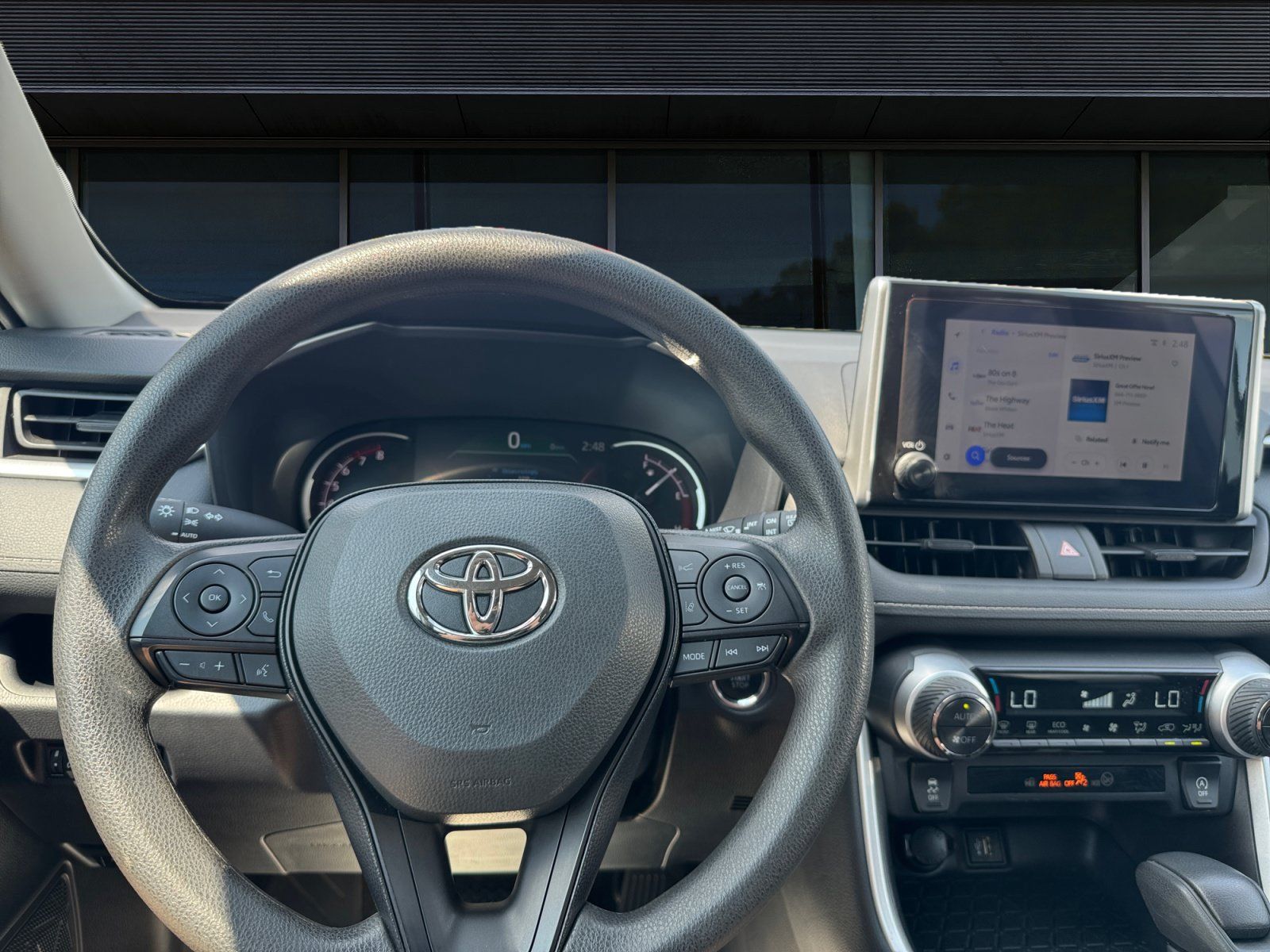 Used 2025 Toyota RAV4 XLE FWD image 3