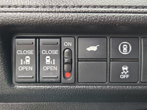 Used 2024 Honda Odyssey Sport image 26