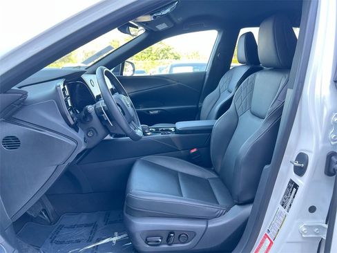 Certified 2025 Lexus RX 350 FWD image 12