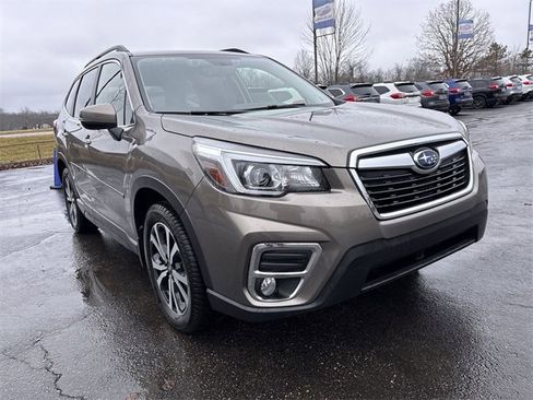 Used 2019 Subaru Forester Limited w/ Popular Package #3 image 2