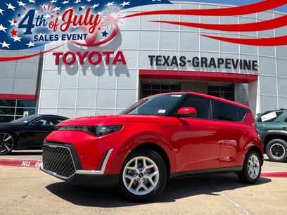 Used 2025 Kia Soul LX w/ LX Technology Package