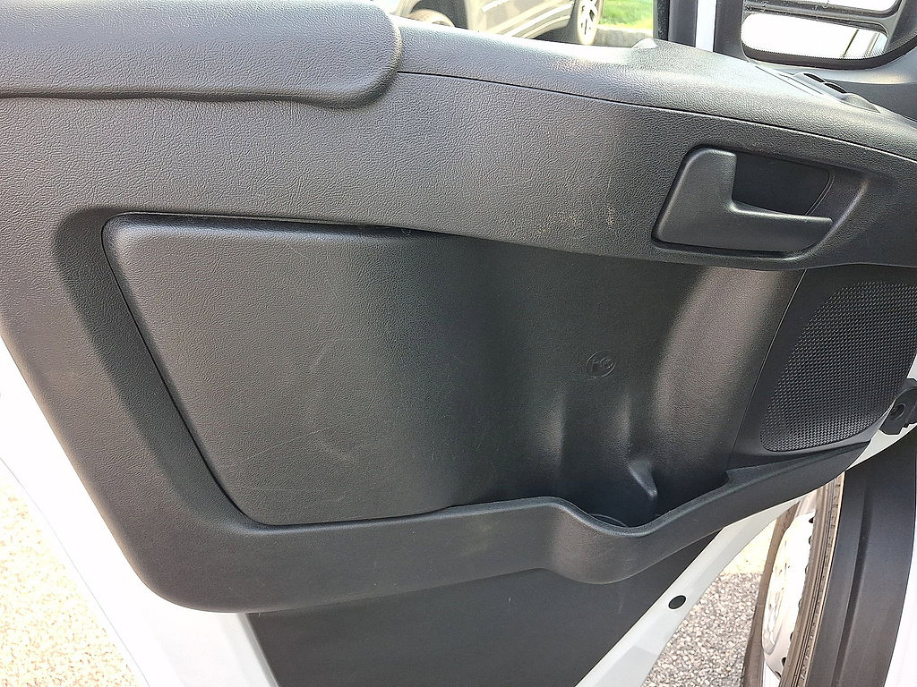 Used 2025 RAM ProMaster 2500 w/ U-Haul Equipment Group FWD image 16