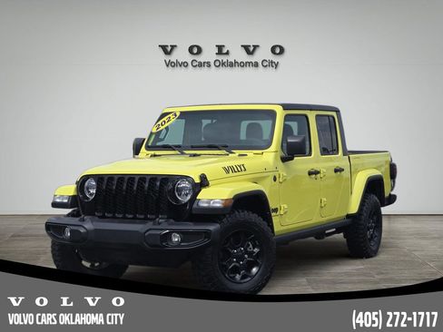 Used 2023 Jeep Gladiator Sport AWD/4WD image 1