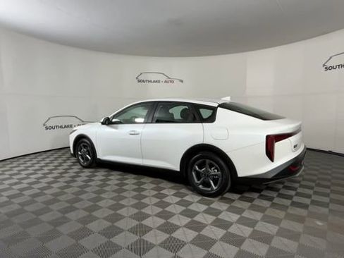 Certified 2025 Kia K4 LXS image 6