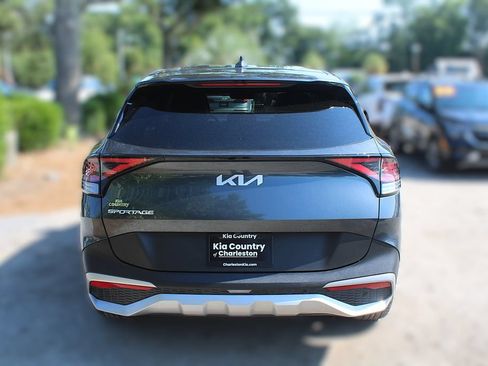 Used 2023 Kia Sportage EX FWD image 8