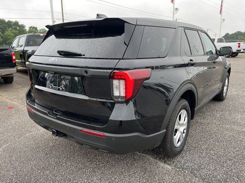 New 2025 Ford Explorer 4WD Police Interceptor image 5