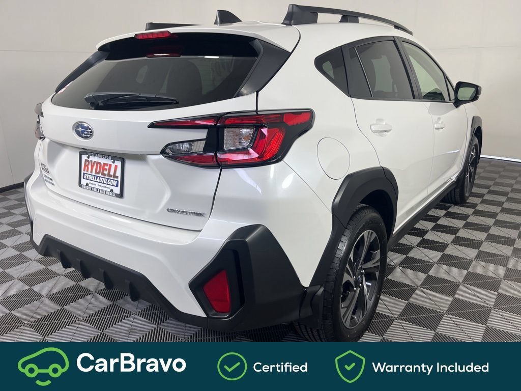 Used 2024 Subaru Crosstrek 2.0i Premium w/ Crosstrek Mirror Package AWD/4WD image 5