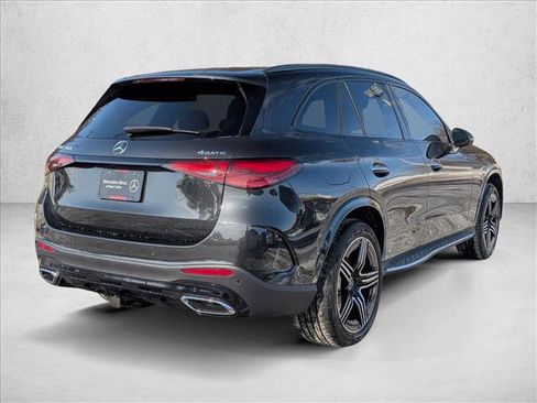 New 2026 Mercedes-Benz GLC 300 4MATIC image 2