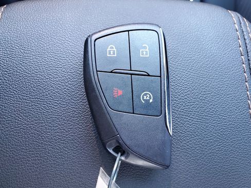 Used 2023 GMC Canyon AT4 AWD/4WD image 40