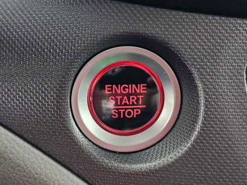 Certified 2025 Honda Ridgeline RTL image 30