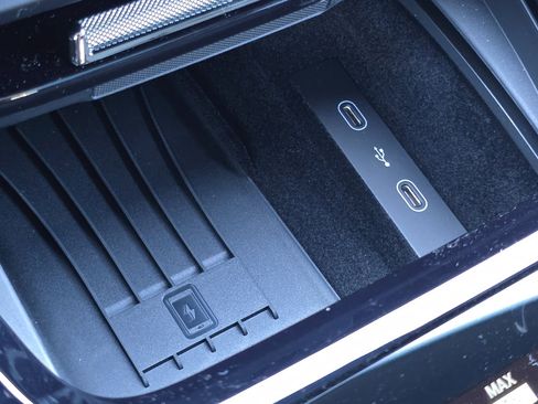 Used 2026 Porsche Cayenne image 12