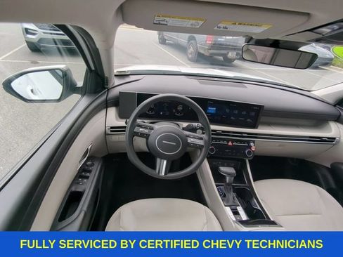 Used 2025 Hyundai Tucson SEL FWD image 38
