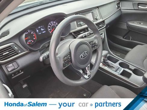 Used 2016 Kia Optima LX image 2