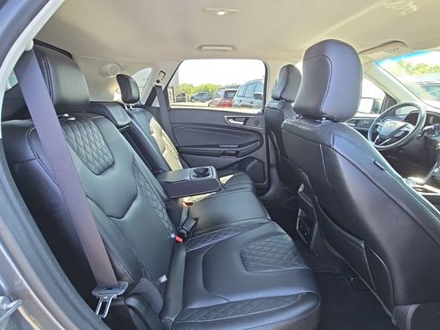 Used 2024 Ford Edge Titanium AWD/4WD image 40
