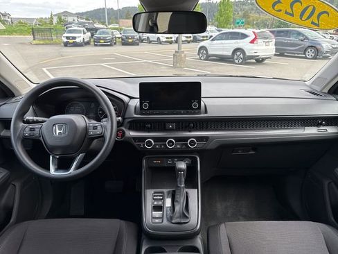 Used 2023 Honda CR-V EX image 11
