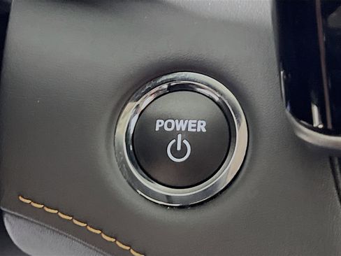 Used 2023 Toyota Highlander Bronze Edition image 23