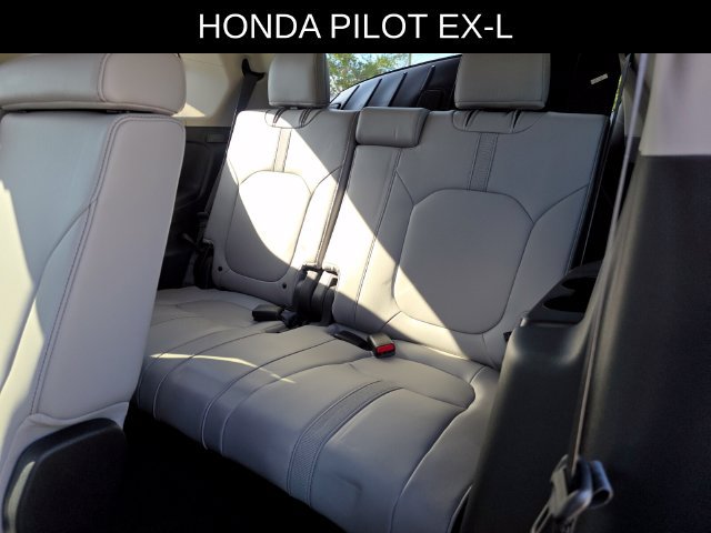 Used 2024 Honda Pilot EX-L image 17