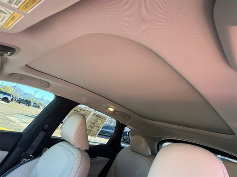 Used 2022 INFINITI QX50 Luxe image 14