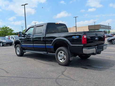 Used 2016 Ford F250 XLT w/ Camper Package AWD/4WD image 3