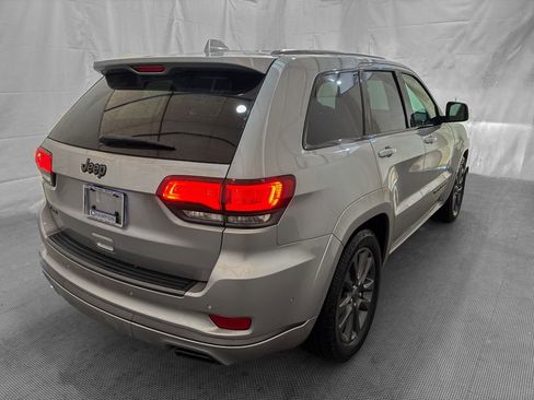 Used 2019 Jeep Grand Cherokee High Altitude AWD/4WD image 6
