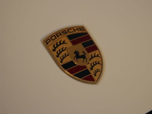 Used 2024 Porsche Cayenne image 41