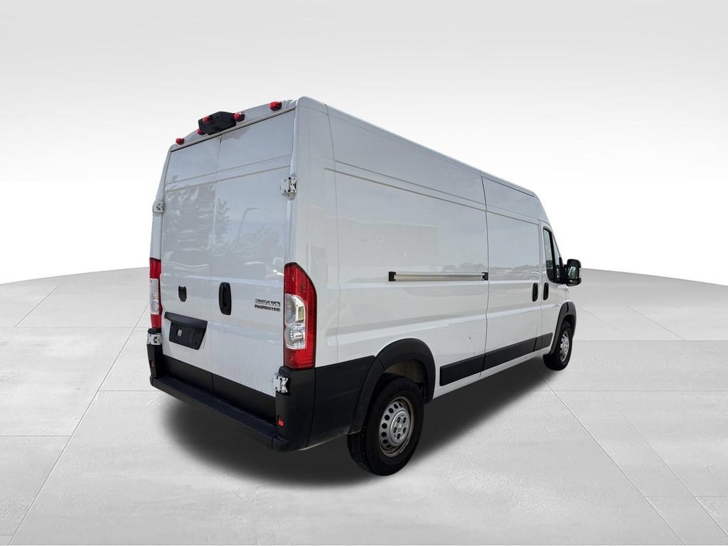 Used 2024 RAM ProMaster 2500 w/ Convenience Group FWD image 5
