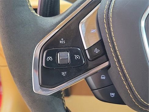 New 2025 Chevrolet Corvette E-Ray image 20