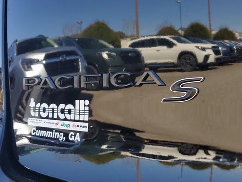 New 2026 Chrysler Pacifica Select FWD image 7