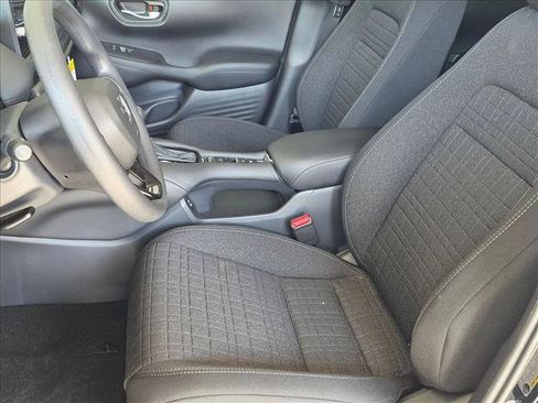New 2027 Honda HR-V LX image 3