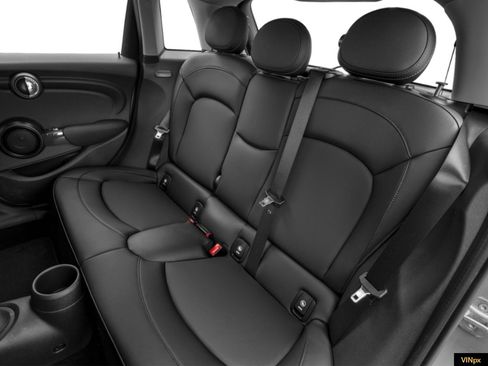 Used 2020 MINI Cooper 2-Door Hardtop w/ Storage Package image 10