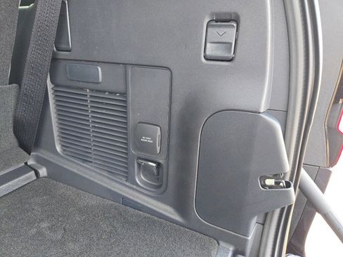 New 2026 Ford Expedition Active RWD image 18