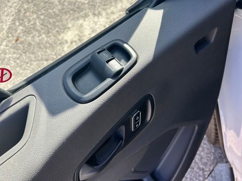 Used 2024 Ford Transit 250 Low Roof w/ Exterior Upgrade Package image 13