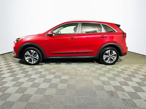 Used 2022 Kia Niro EX FWD image 5