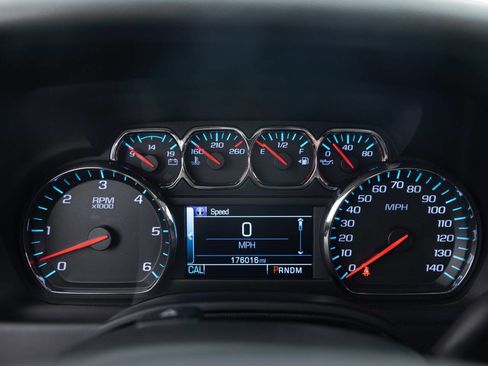 Used 2016 Chevrolet Suburban LTZ AWD/4WD image 40