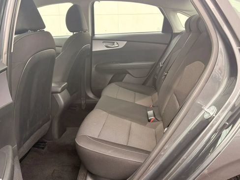 Used 2024 Kia Forte LXS FWD image 13