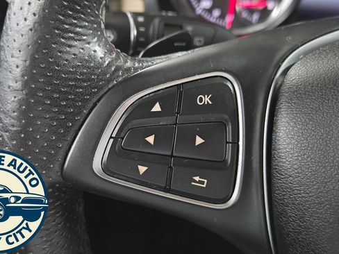 Used 2018 Mercedes-Benz GLA 250 4MATIC image 12