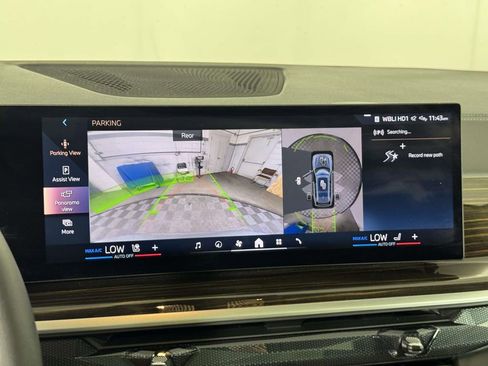 Used 2026 BMW X7 xDrive40i AWD/4WD image 26