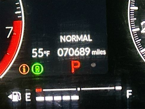 Used 2023 Honda Civic Sport image 12