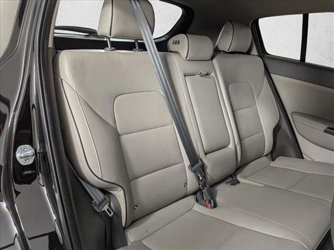 Used 2017 Kia Sportage EX image 20