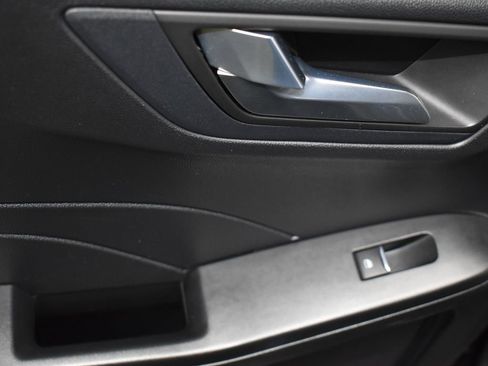 Used 2023 Ford Escape Platinum image 26