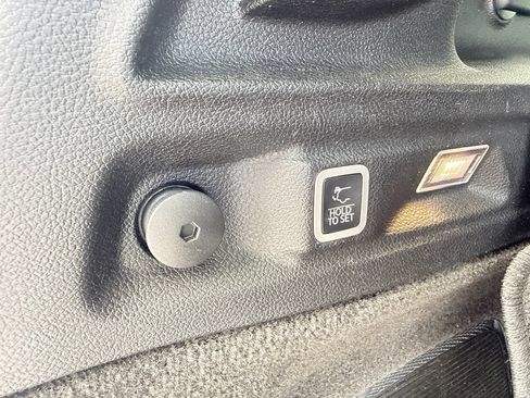 Used 2021 Jeep Grand Cherokee L Summit AWD/4WD image 29