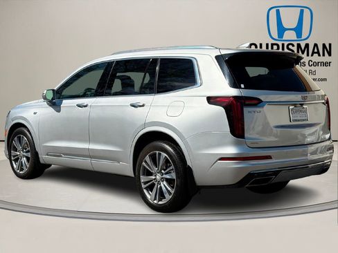 Used 2020 Cadillac XT6 Premium Luxury w/ LPO, Floor Liner Package image 3