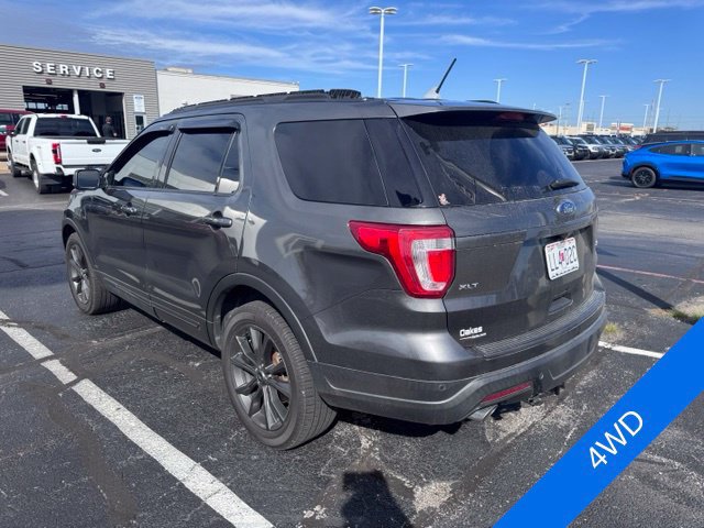 Used 2019 Ford Explorer XLT w/ Equipment Group 202A AWD/4WD image 2