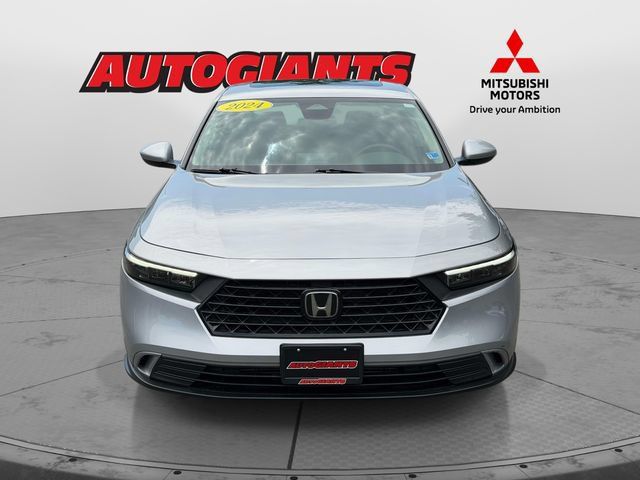 Used 2024 Honda Accord EX image 6