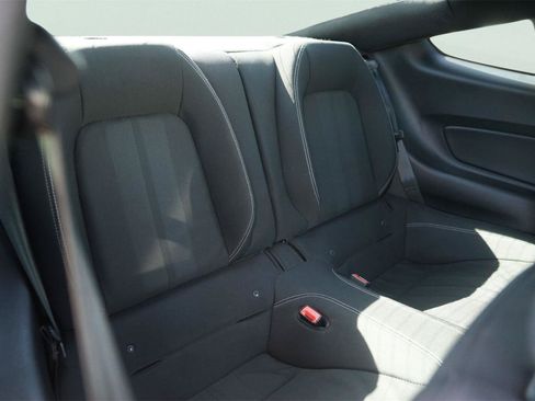 Used 2018 Ford Mustang GT w/ GT Performance Package RWD image 13