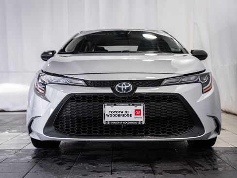 Used 2021 Toyota Corolla LE w/ Carpet Mat Package (TMS) image 2