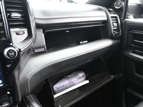 Used 2022 RAM 2500 Limited image 34