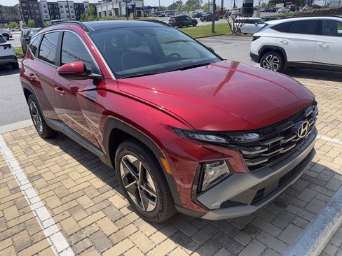 Used 2025 Hyundai Tucson SEL image 3